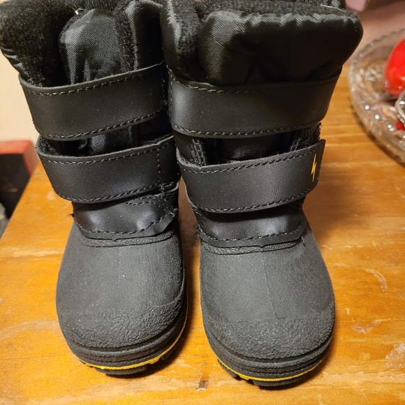 Boots - Picture 5 of 5